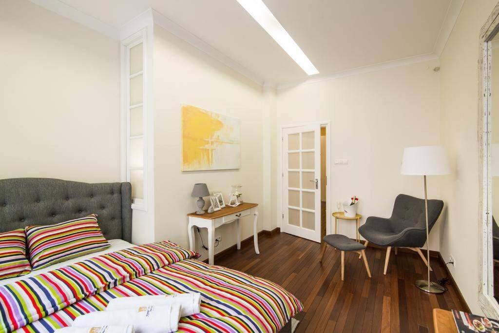 Apartamenty-Mi Happy Warszawa Exteriör bild
